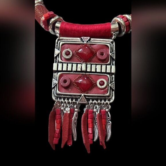 PARIS Necklace Ethnic Tribal Statement Solid Reversible Red & Silver - Picture 3 of 13